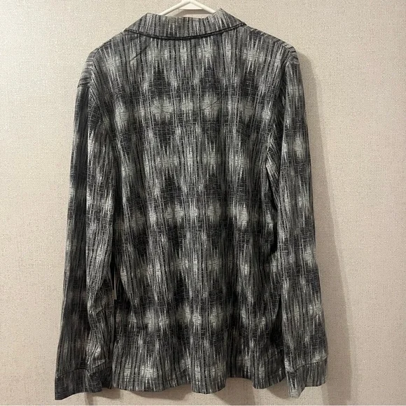 NWT Men’s Frye Flannel Print Notched Set Sleep Wear